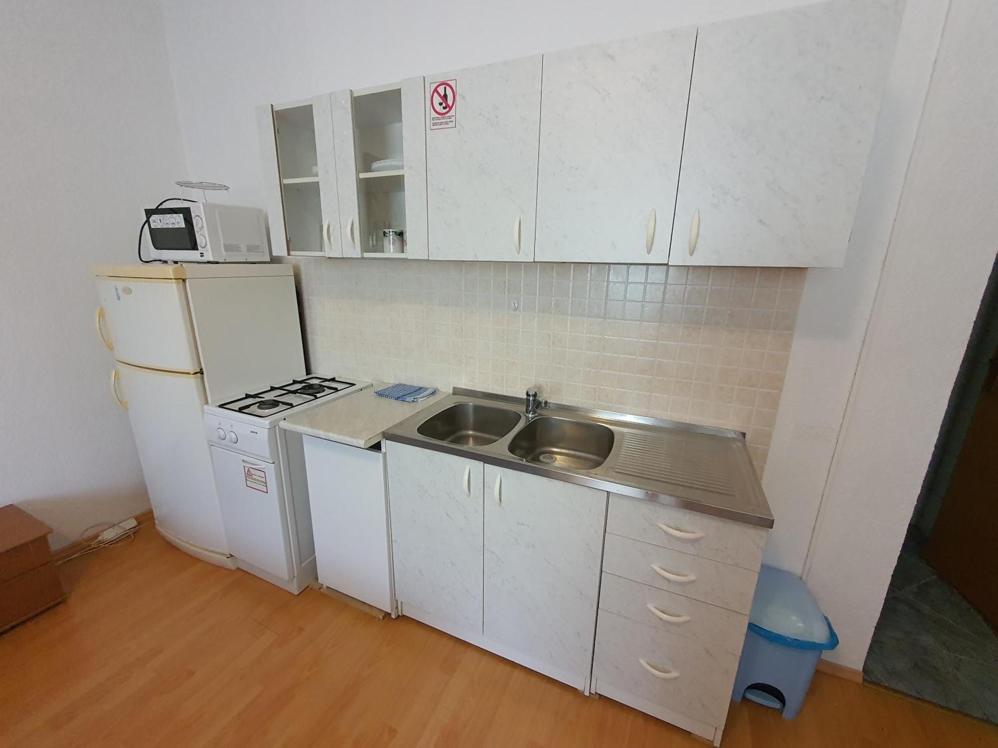Apartments - Buffet 2B Sveti Juraj Bilik gambar